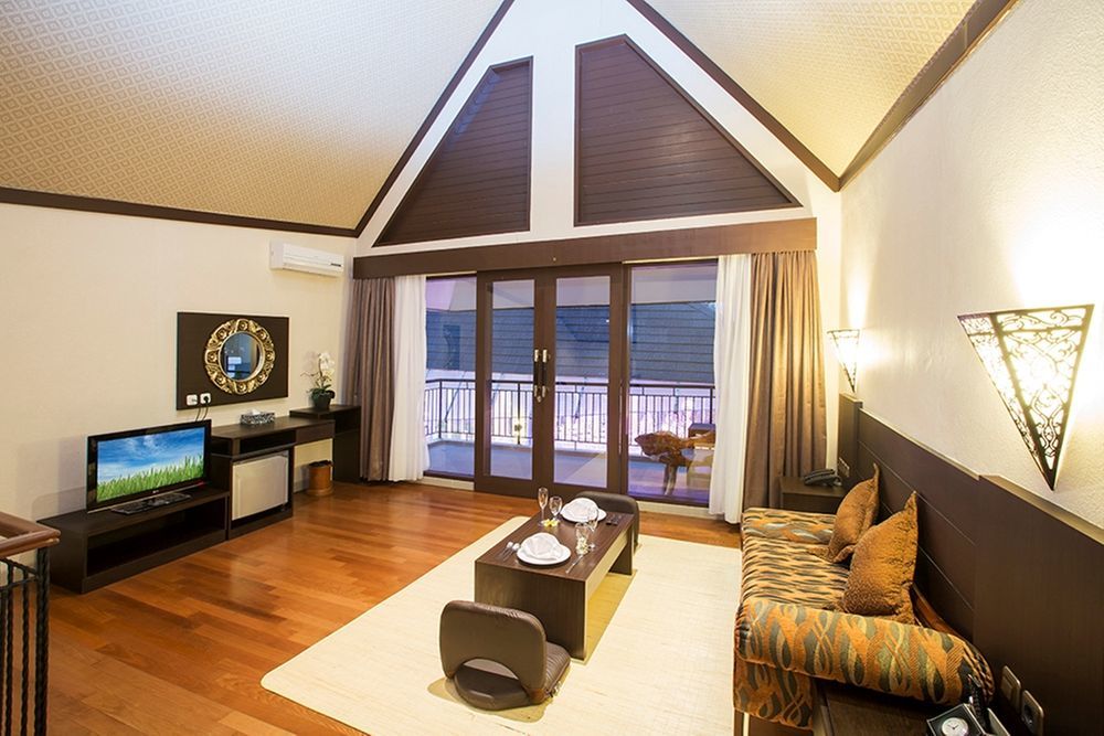 Flamingo Dewata Pool Villa Uluwatu Экстерьер фото